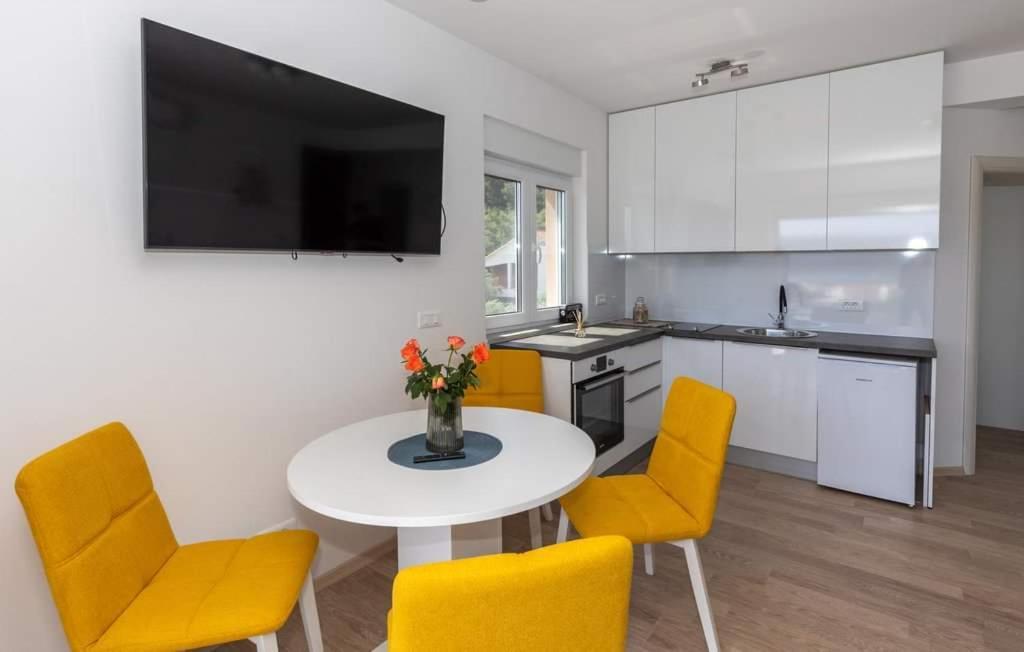 Norin Apartement Klek Kültér fotó